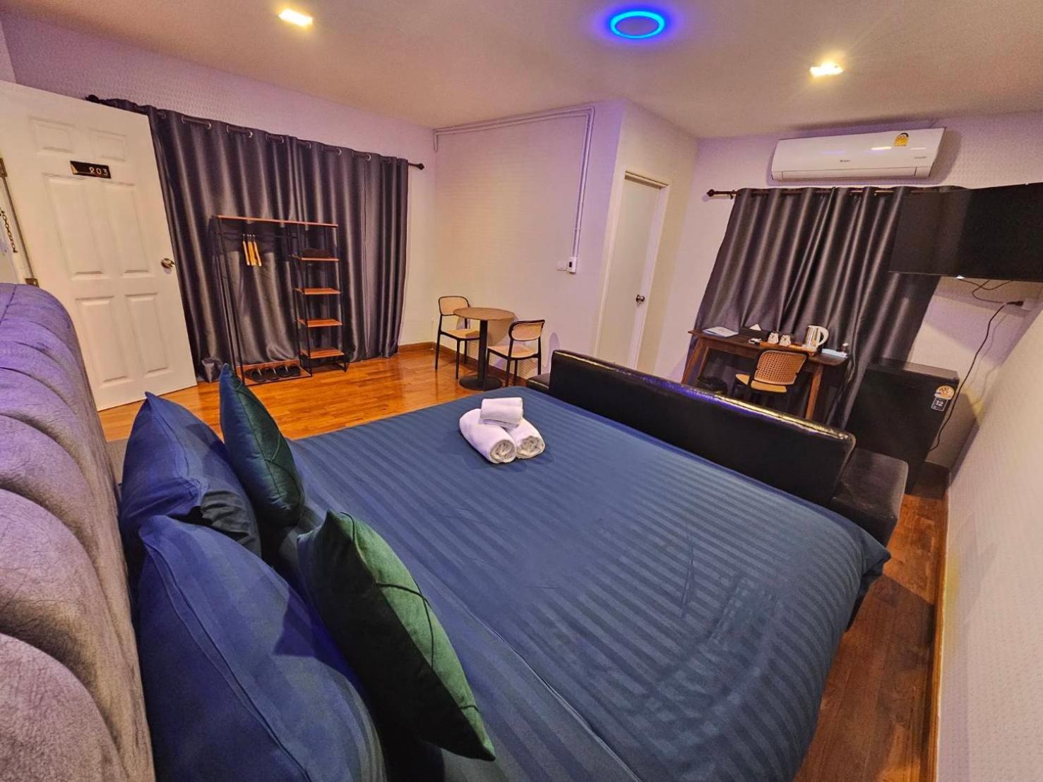 Khokeng Room Бангкок Екстер'єр фото