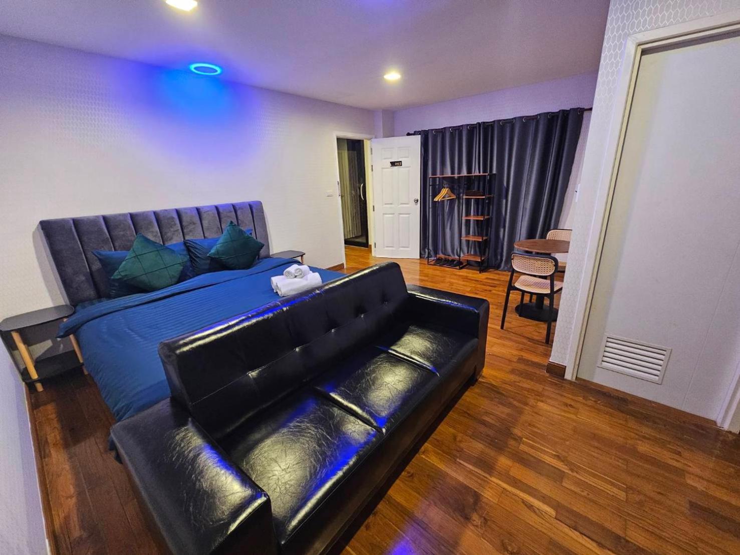 Khokeng Room Бангкок Екстер'єр фото